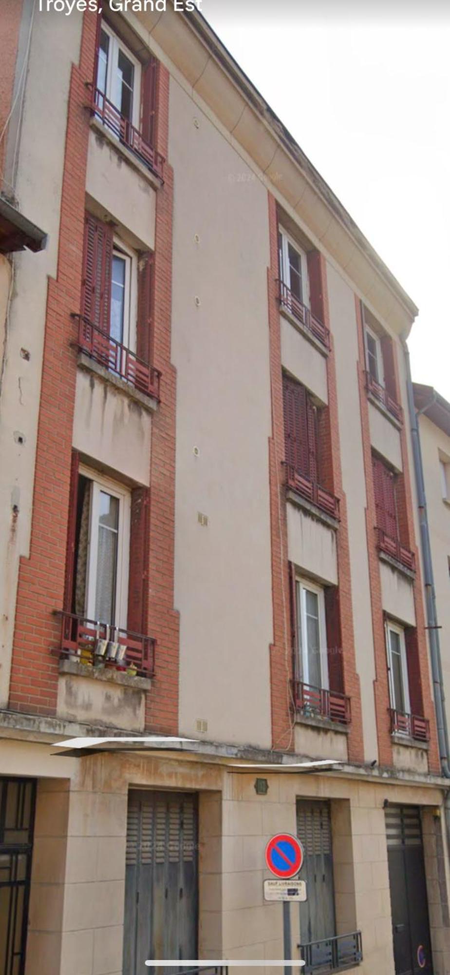 Le Treize Au Coeur Du Bouchon Troyes Exterior foto